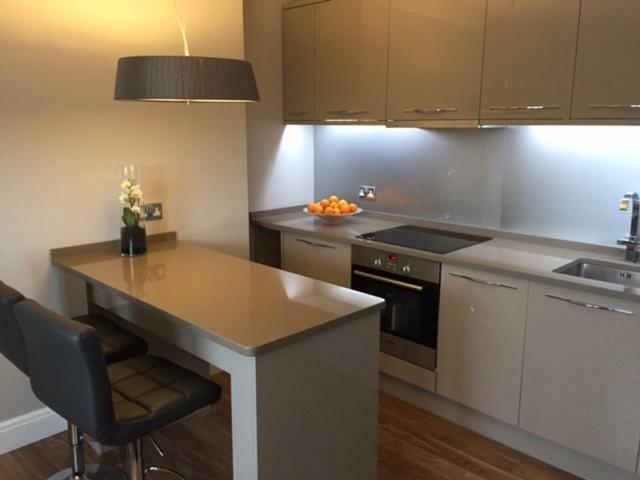 ロンドンStunning 2 Bed Flat Shepherds Bushアパートメント エクステリア 写真