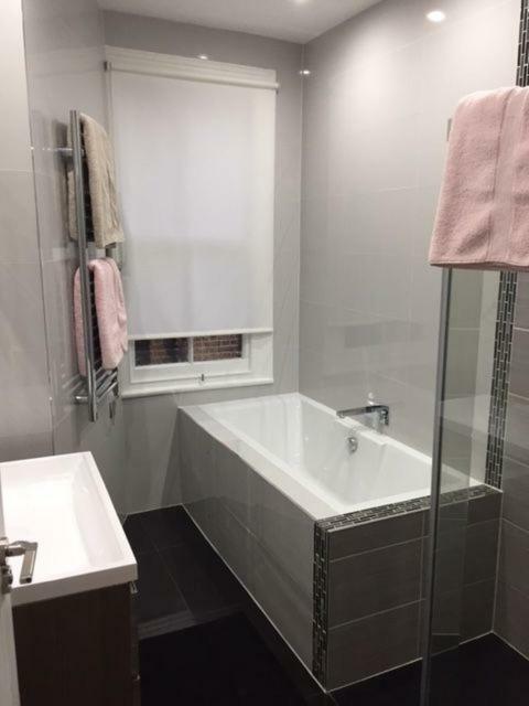 ロンドンStunning 2 Bed Flat Shepherds Bushアパートメント エクステリア 写真