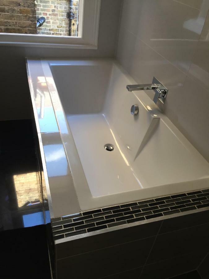ロンドンStunning 2 Bed Flat Shepherds Bushアパートメント エクステリア 写真